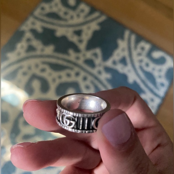 GUCCI RING WITH DOUBLE G IN SILVER size 6 1/2 - Picture 2 of 3